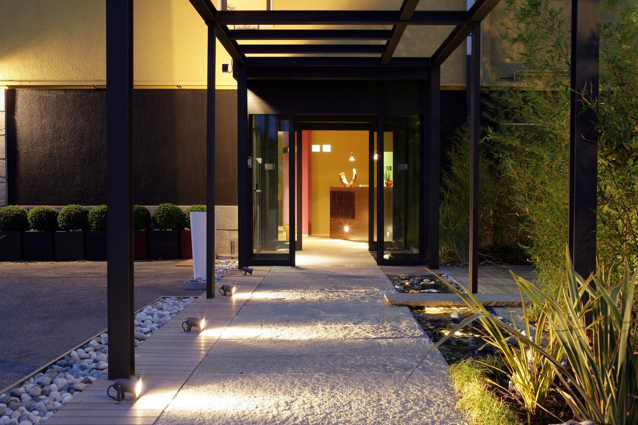 Hotel San Francesco Borgomanero Exterior foto